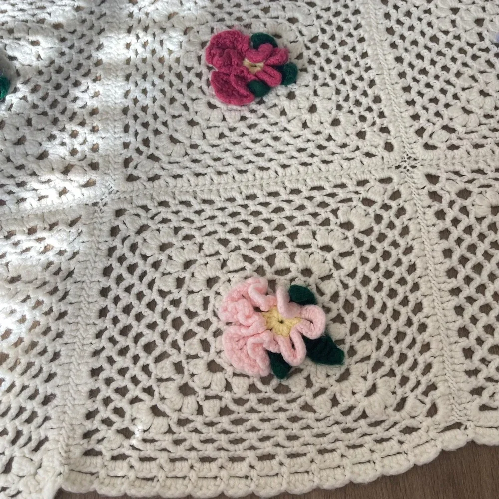 Handmade Grannysquare Crocheted 3d flowers Blanket boho cottagecore 70s afghan